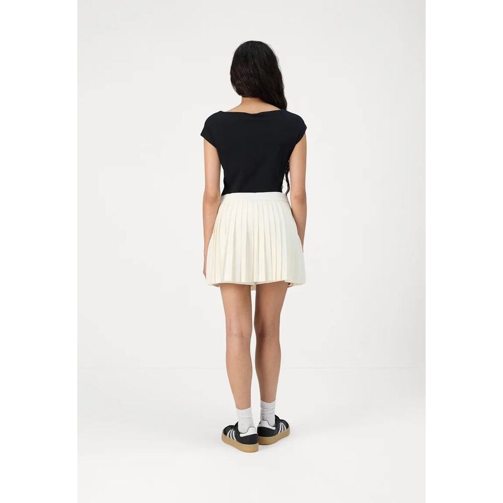 NWT A&F Pleated Skort size Large - Picture 4 of 5